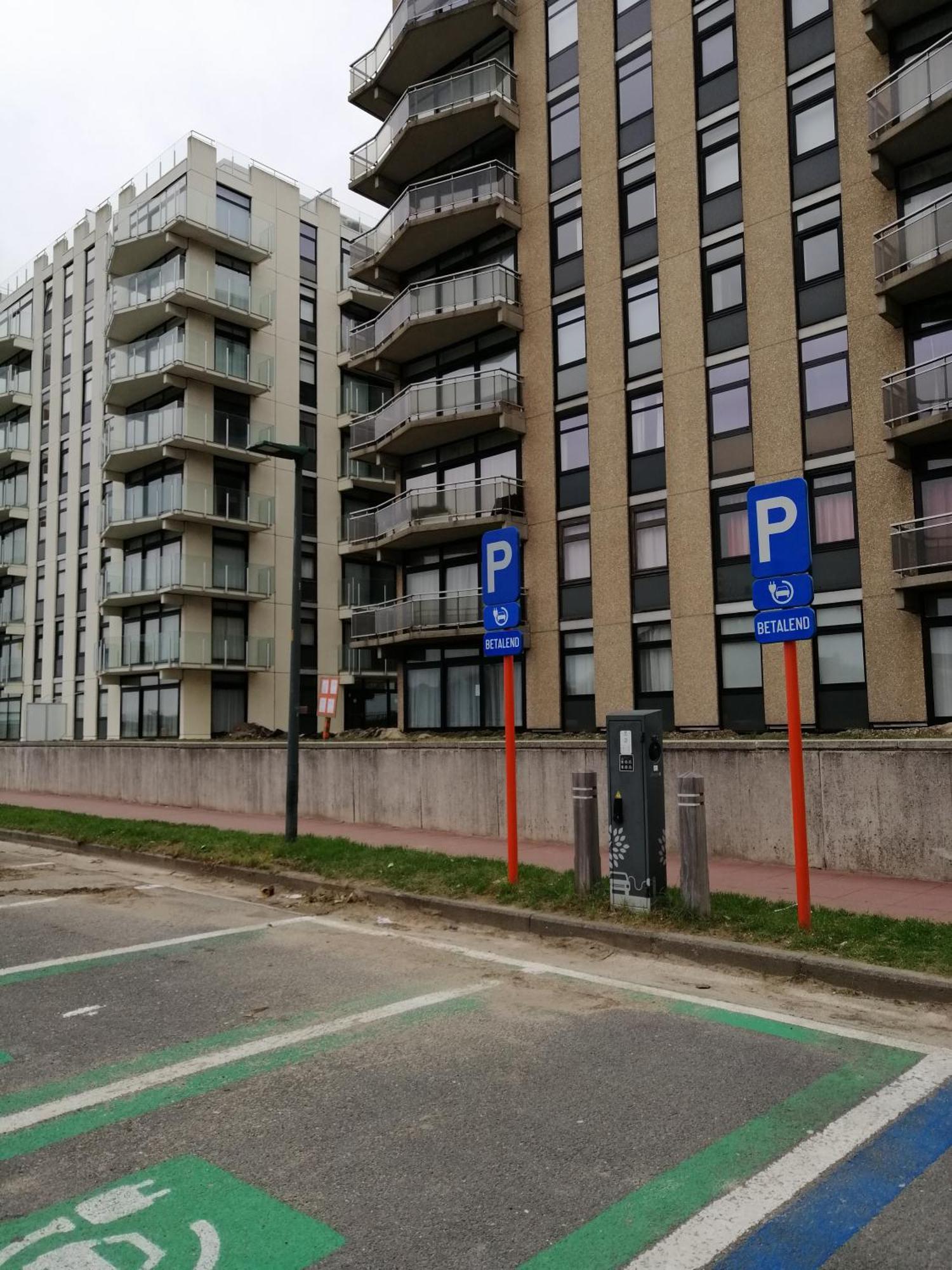 Ferienwohnung Zee En Zicht De Panne Exterior foto